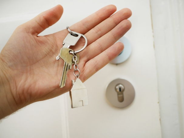 https://JonDecurtins.StopRentingStartOwning.com